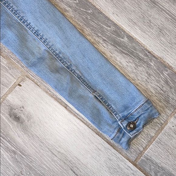 Jean jacket - Picture 6 of 8